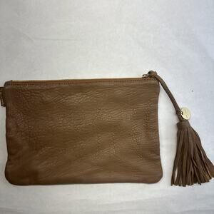 Studio De Thé Van Beige Leather Pouch – Small Purse Organizer / Clutch